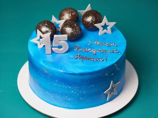 Купить Торт на 18 синий