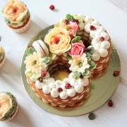 Купить Торт цифра 8