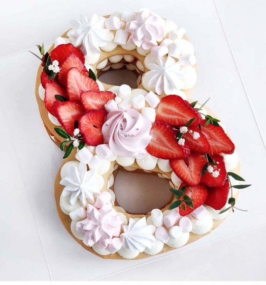 Купить Торт в виде цифры 8