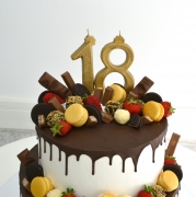 Купить Торт на 18 шоколад + печенье